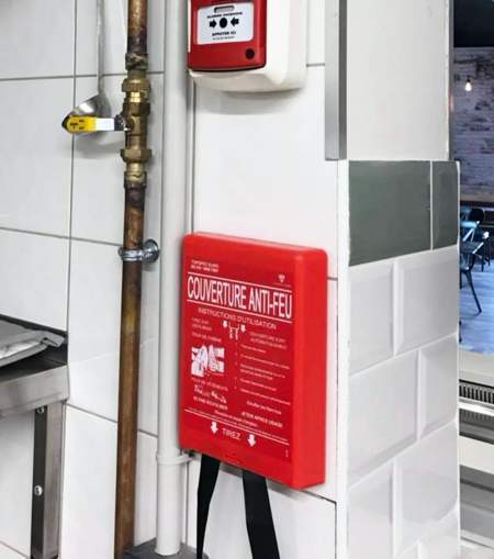 matériel incendie, couvertures anti-feu