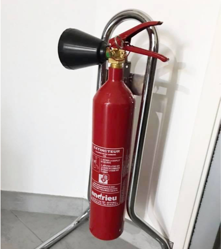 photo extincteur portable CO2 de 2 ou 5 Kg